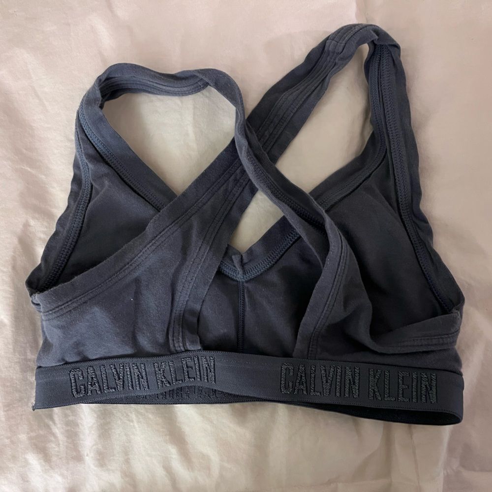 (2) Calvin Klein bralettes - Picture 3 of 4
